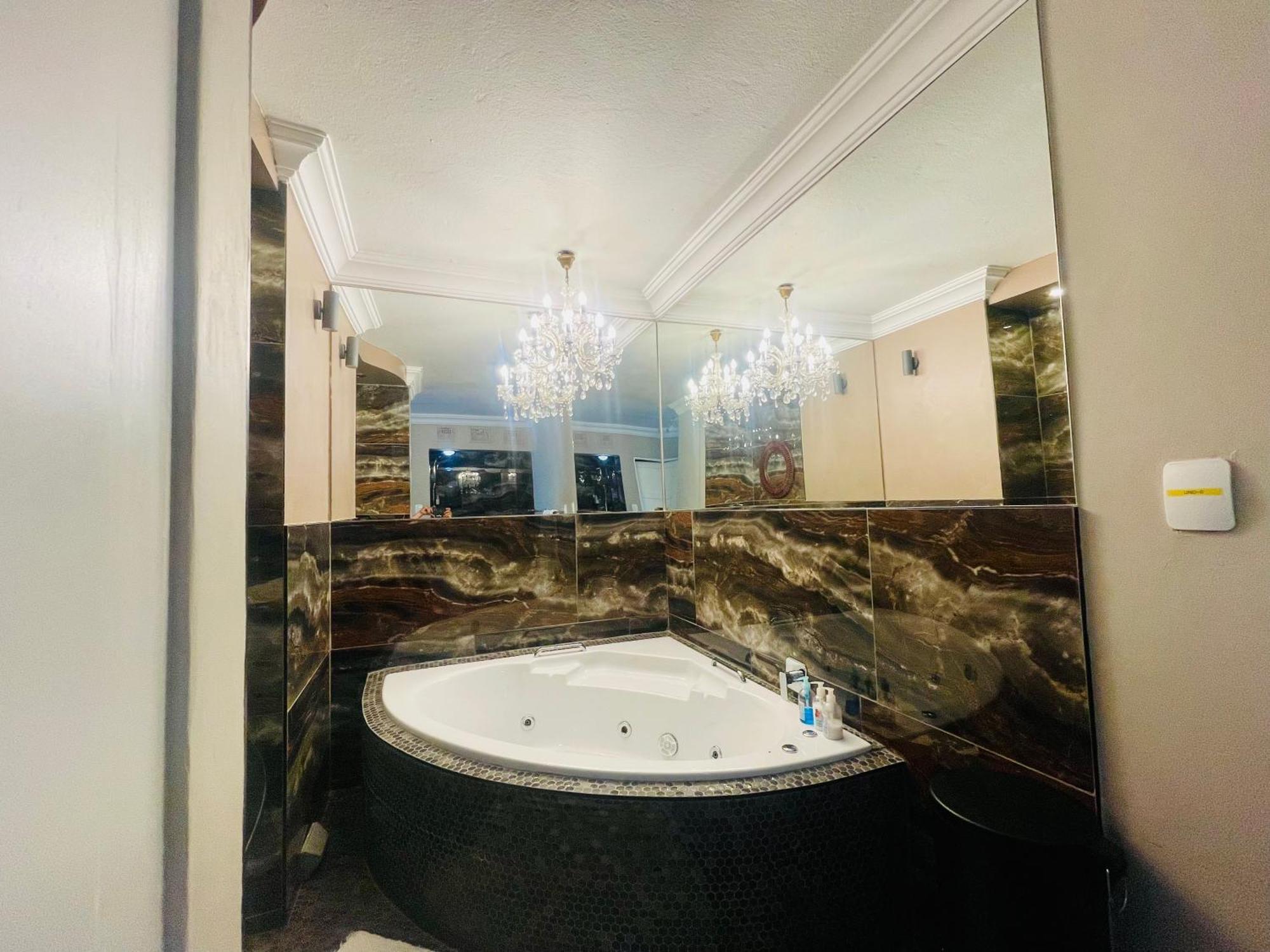 Pretoria Mansion Boutique Hotel Coral Tree Екстериор снимка