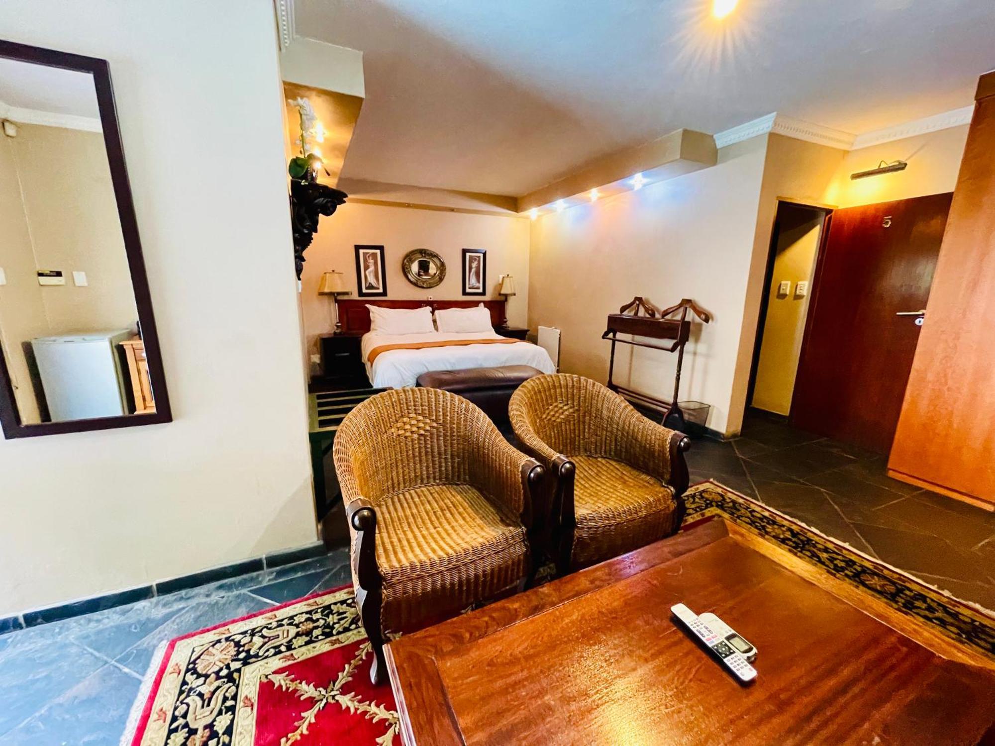 Pretoria Mansion Boutique Hotel Coral Tree Екстериор снимка